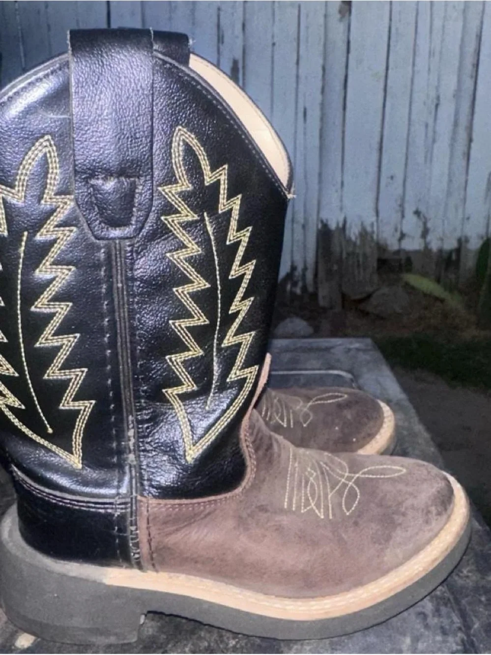 Kids Two-Tone Brown and Black Western Pull-On Cowboy Boots with Yellow Stitching